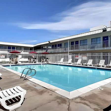 Econo Lodge Midvale Eksteriør billede