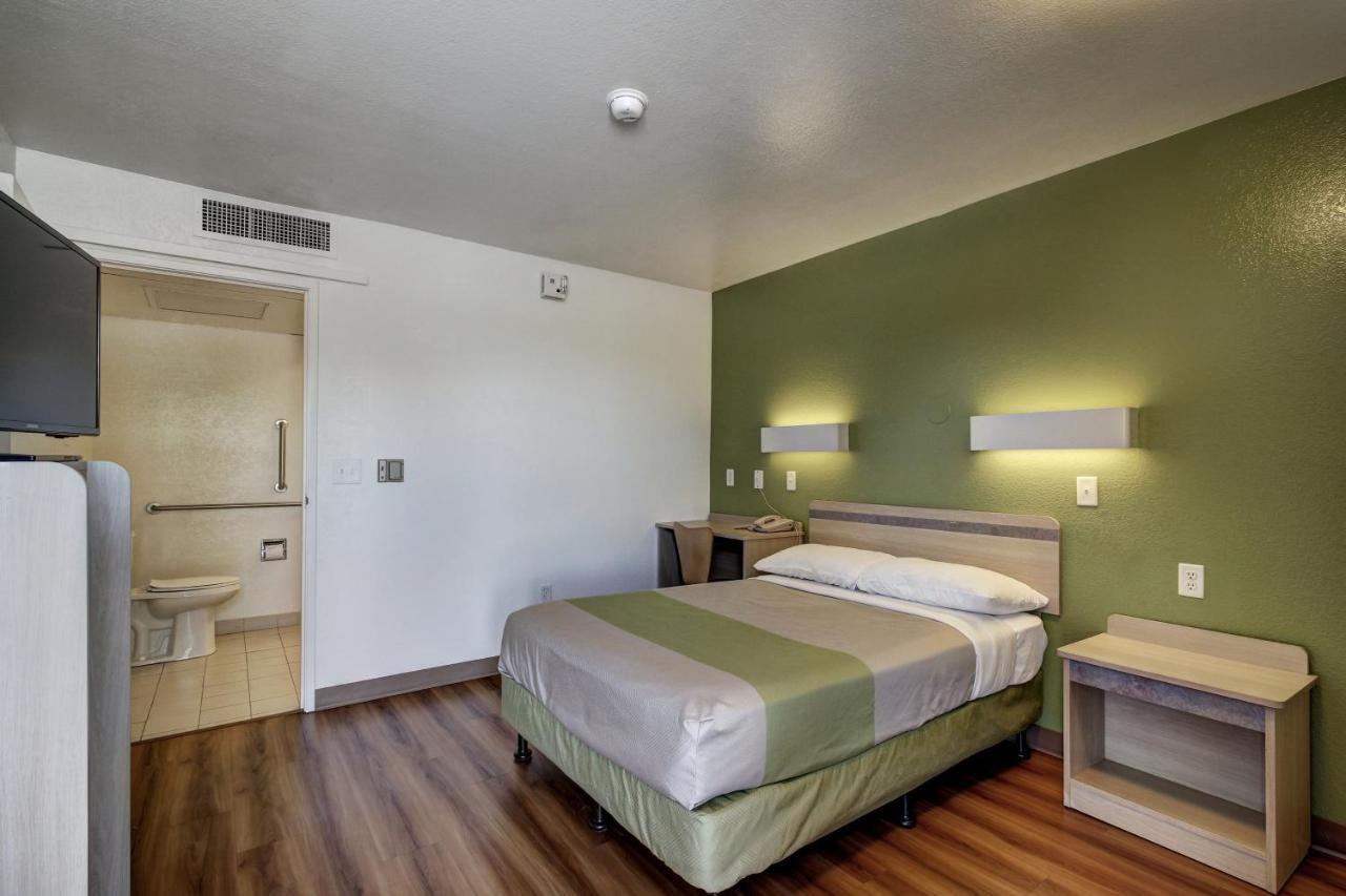 Econo Lodge Midvale Værelse billede